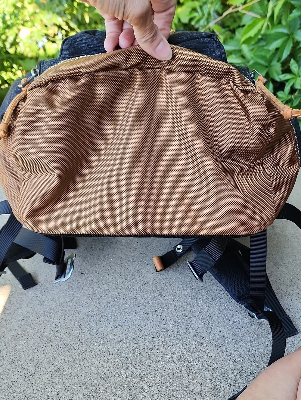 Eddie Bauer Rugged Charcoal Backpack - Picture 16 of 17